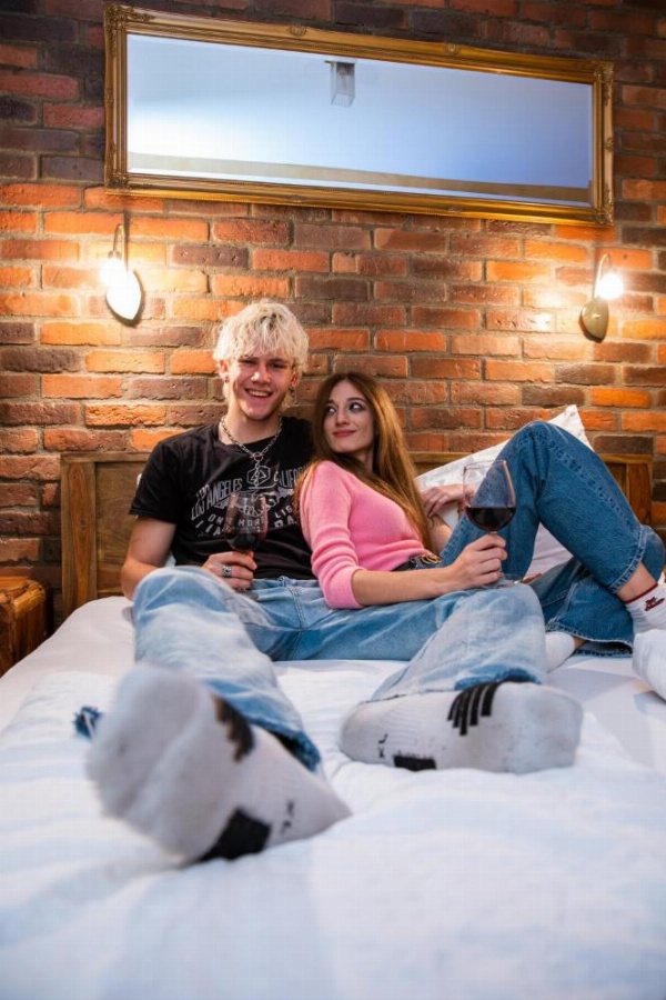 Do Step Inn  Hotel & Hostel image 9